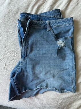 Light Wash Denim Shorts with Frayed Hem